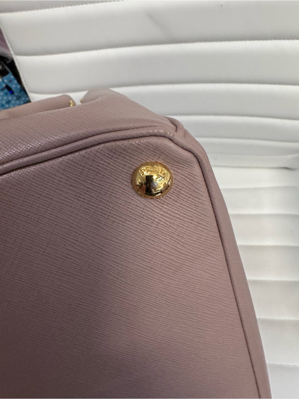 Prada Saffiano Galleria Tote in Dusty Rose - Picture 9 of 14